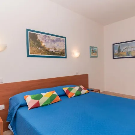 Apartamento Alessandra By Interhome